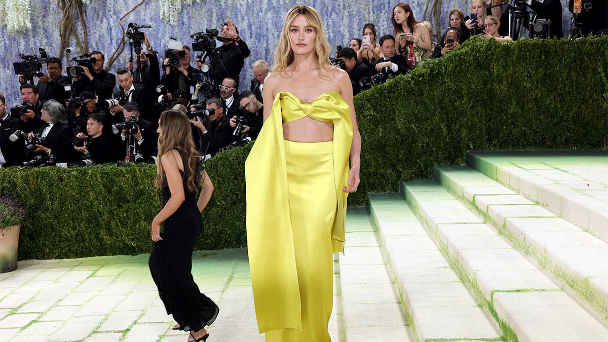 Sarah Pidgeon at the Met Gala