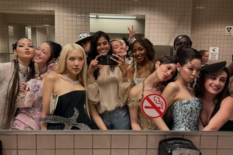 The Met Gala bathroom selfie 2026 revealed and more star snaps
