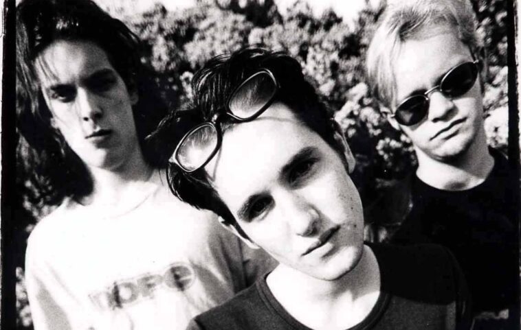 Ash announce '1977' 30th anniversary reissue with UK and European tour