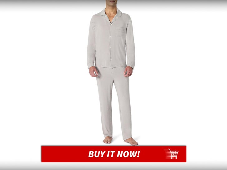 Amazon-Essentials-Sofia-Grainge-Mens-Long-Sleeve-Pajama-Set-I-Dont-Want-To-Go-Out-MAIN