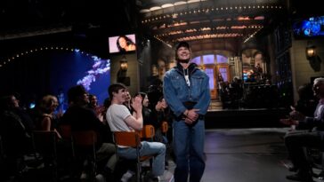 Connor Storrie Introduces Olivia Rodrigo's 'Begged' Song