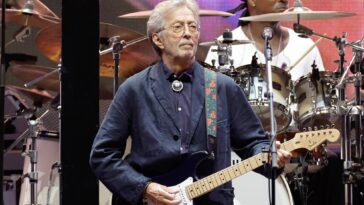 Eric Clapton ends gig early after having object thrown at his chest