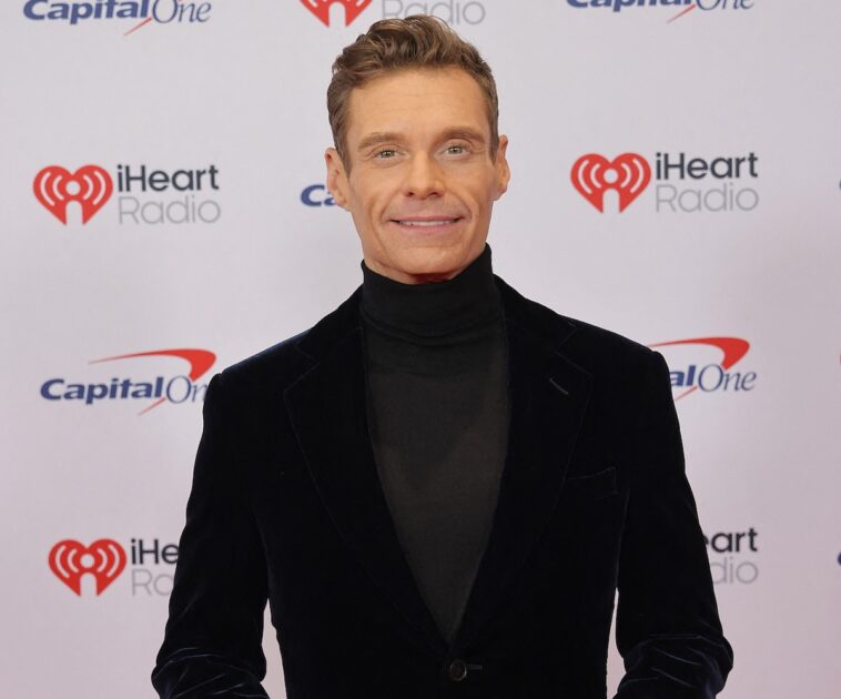 Fans Concerned Over Ryan Seacrest's 'Extensive' Weight Loss In New Pics - Whoa