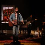 Noah Kahan Performs 'Doors' and 'The Great Divide' on SNL