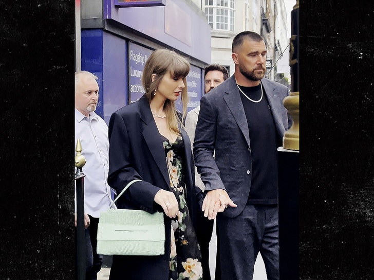 Taylor and Travis in London backgrid 1