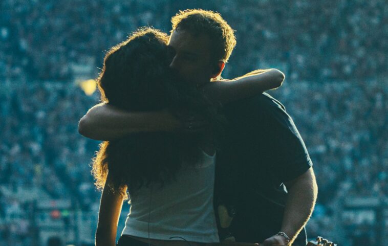 Watch Olivia Dean and Sam Fender celebrate nine weeks at UK Number One with surprise live performance of 'Rein Me In'